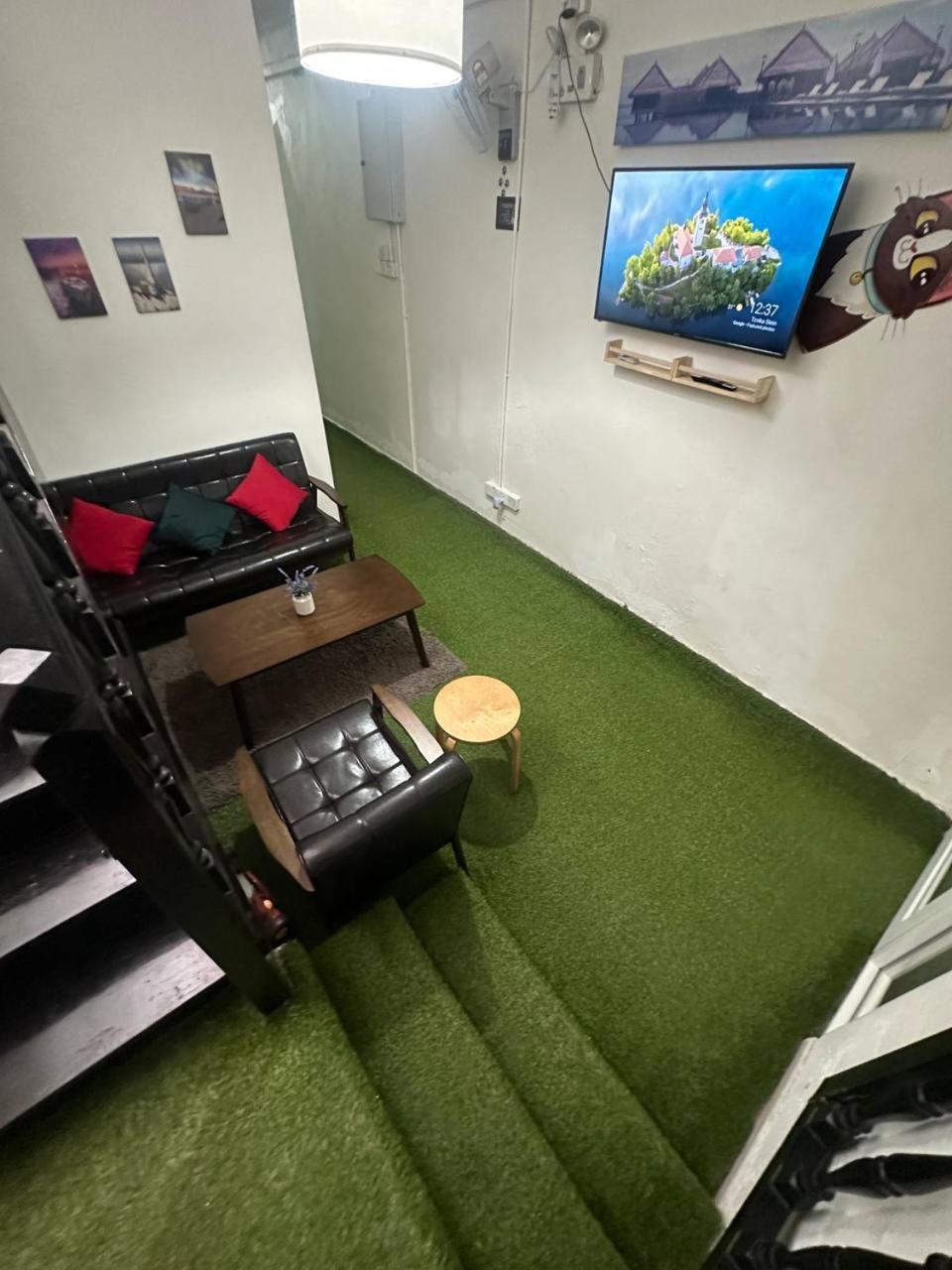 Spot On 90898 Kasturi Alley Guest House & Cat Hotel ملقا المظهر الخارجي الصورة